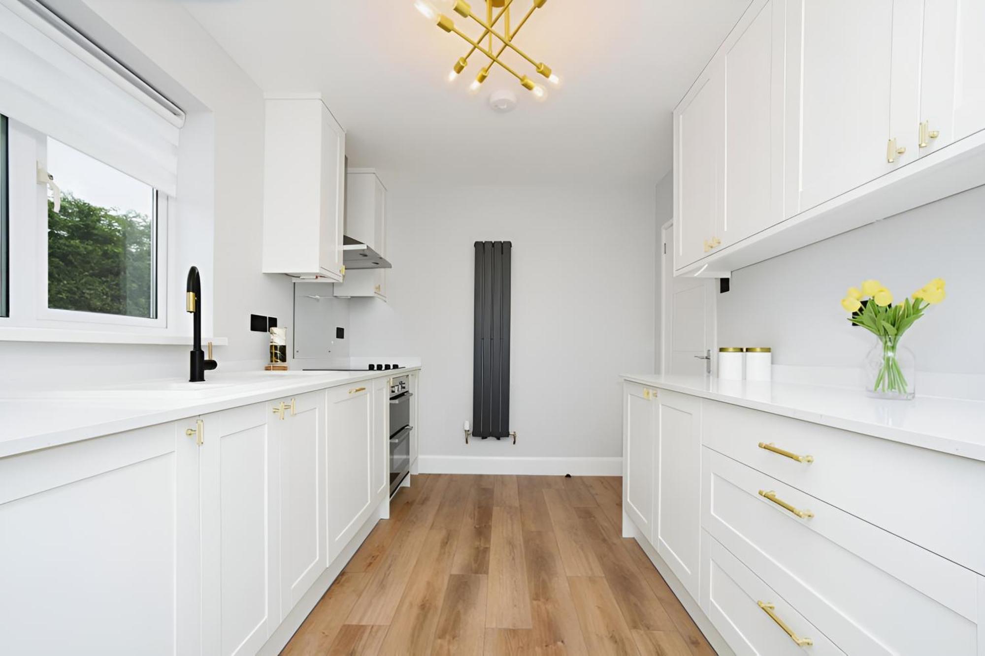 Beautiful 5 Bedroom Bungalow, Sleeps 7, In Calne Exterior foto